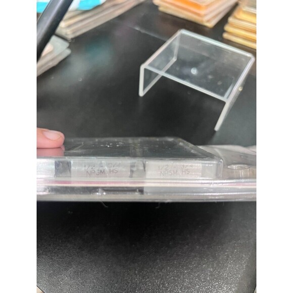 Ridgid 47855 1/2"-3/4" NPSM HS 14 TPI Universal Pipe Dies - Picture 3 of 6